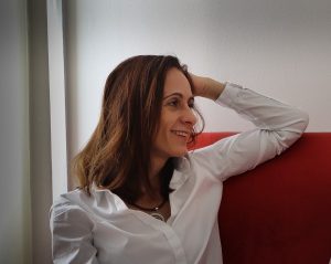 Kis-Simon Ildikó , life és business coach, sport coach, mediátor és mentálhigiénés szakember.