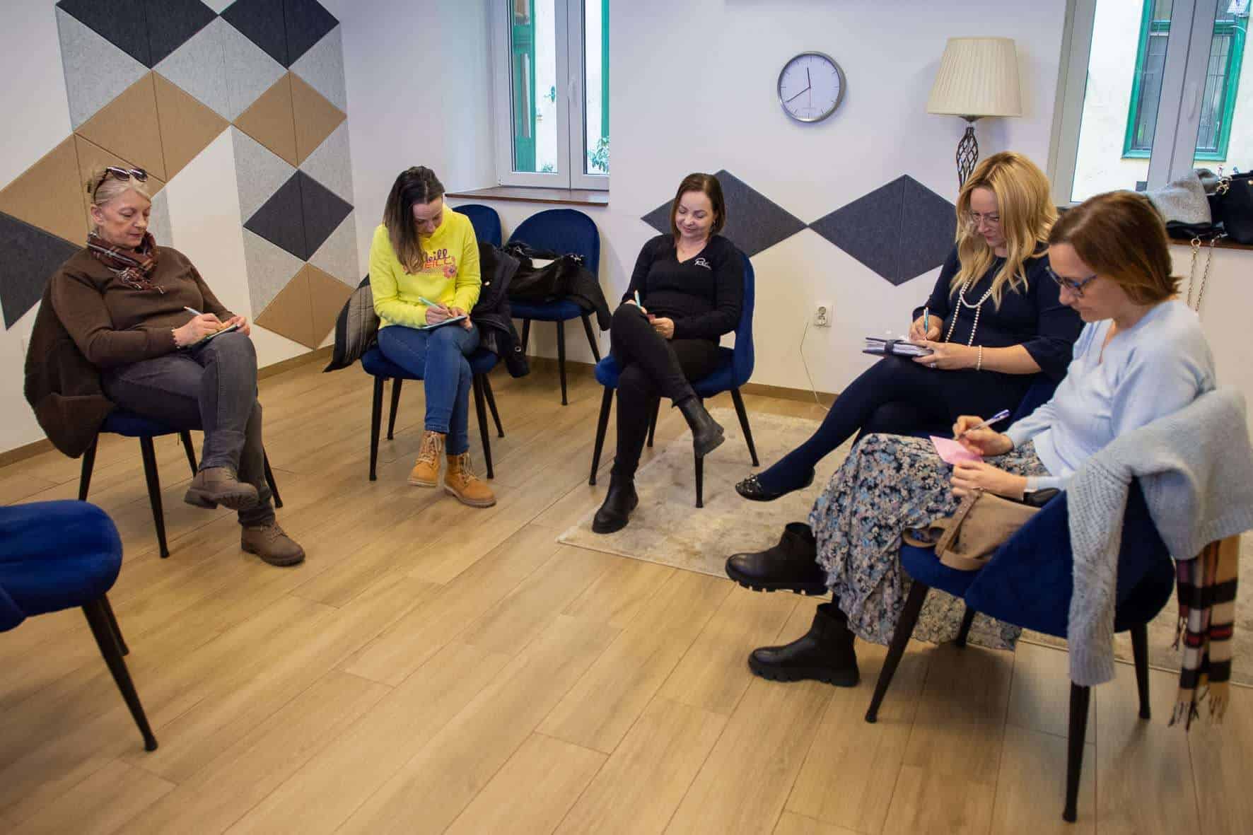 Szakmai közösségi alkalom a Komjádi és Kavics Mentál Stúdióban